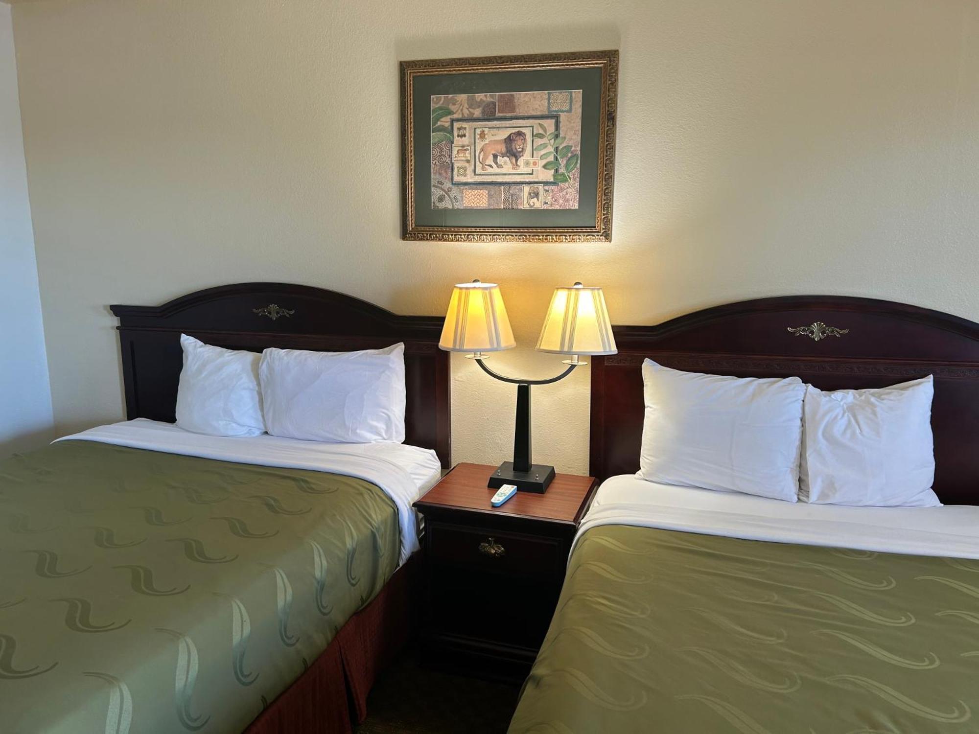 Howards Inn Motel Eunice Экстерьер фото