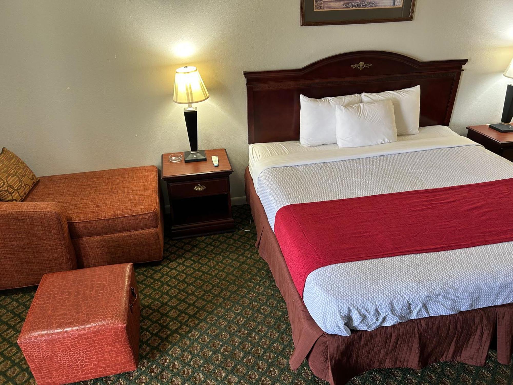 Howards Inn Motel Eunice Экстерьер фото
